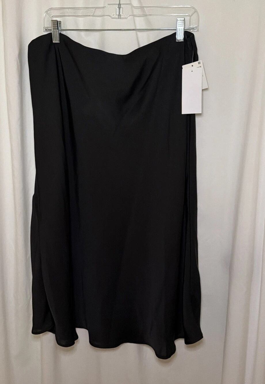 Nordstrom Rack ~ Satin Midi Skirt ~ Women XL Lined Black Skirt NWT